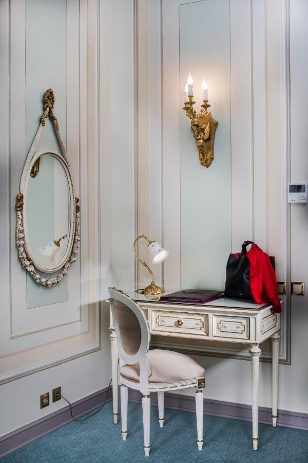 Bosphorus Palace Hotel Istanboel Buitenkant foto